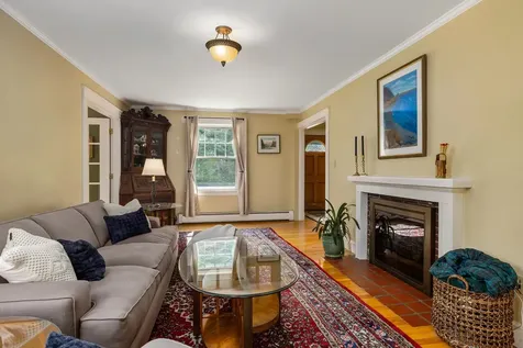 96 Madbury Road Durham NH 03824