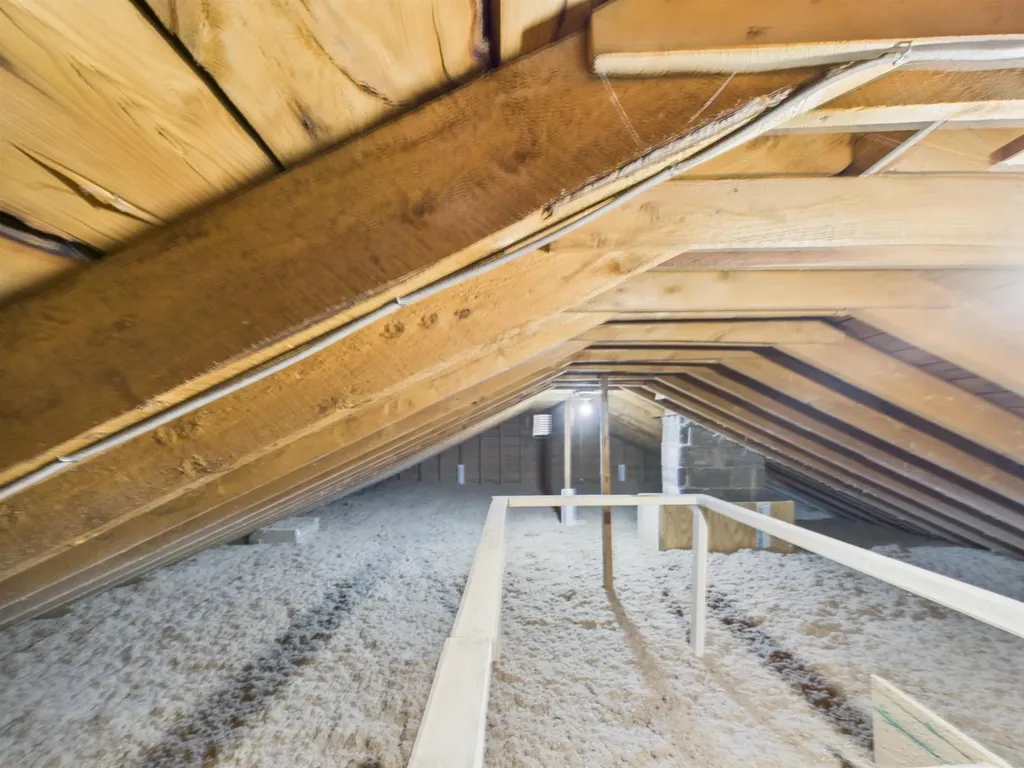 6 Young Court Swanzey NH 03431