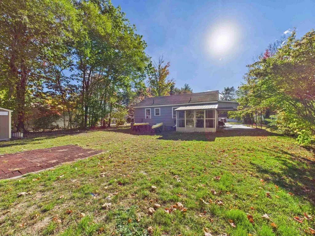 6 Young Court Swanzey NH 03431