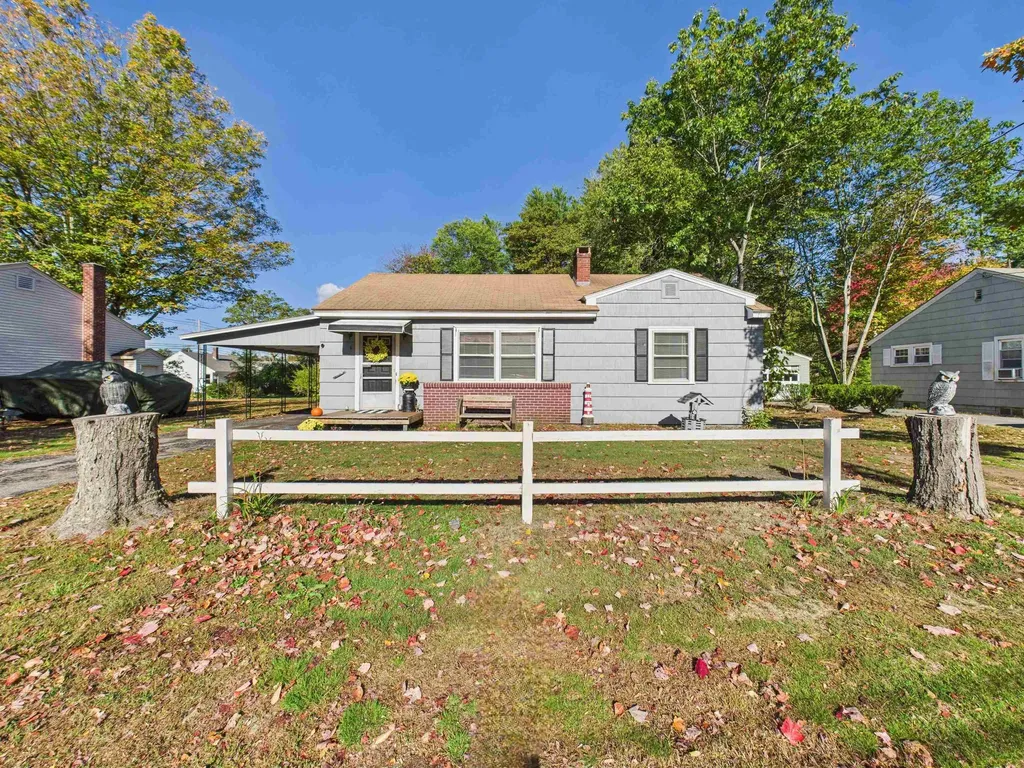 6 Young Court Swanzey NH 03431