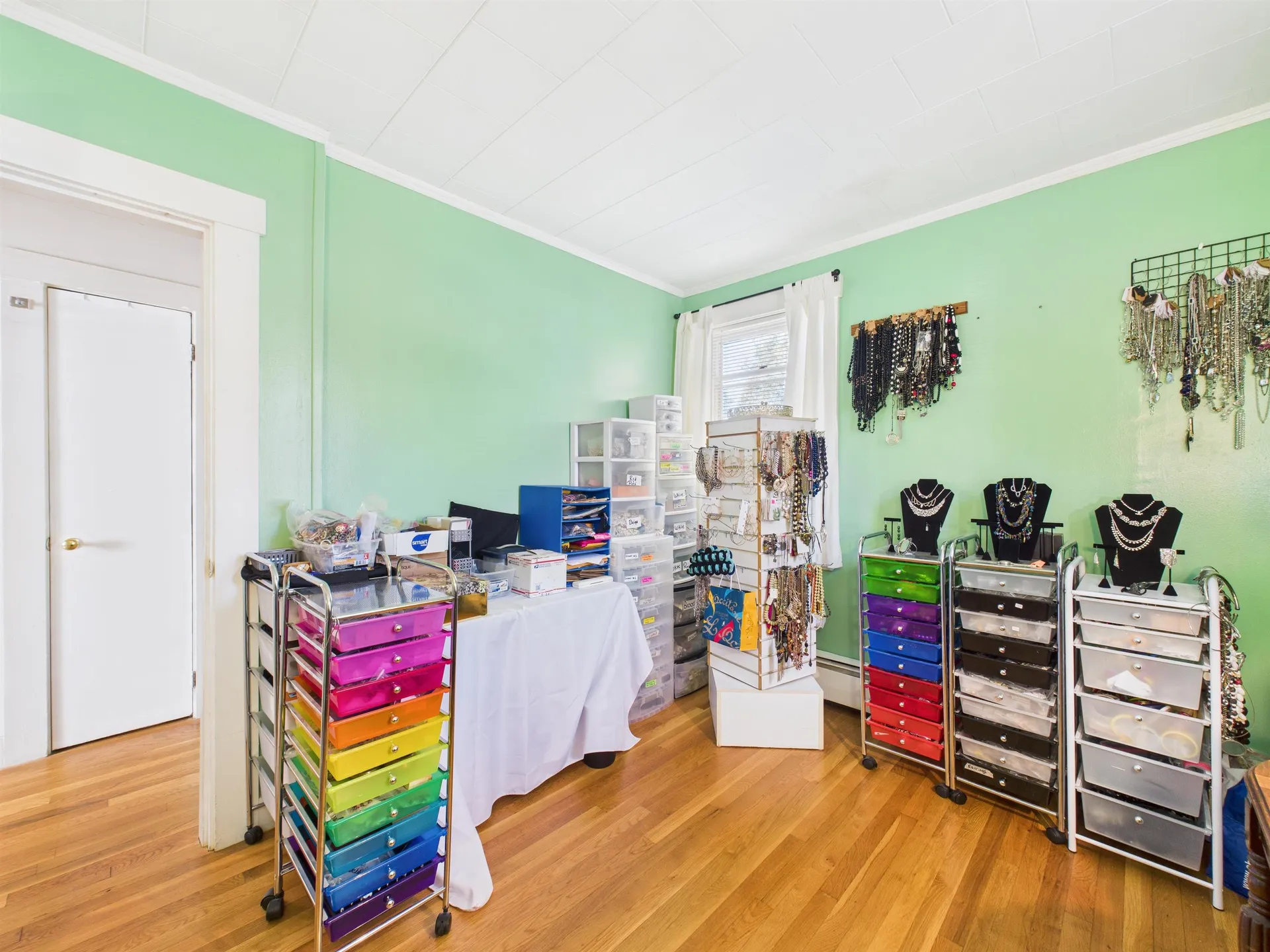 6 Young Court Swanzey NH 03431