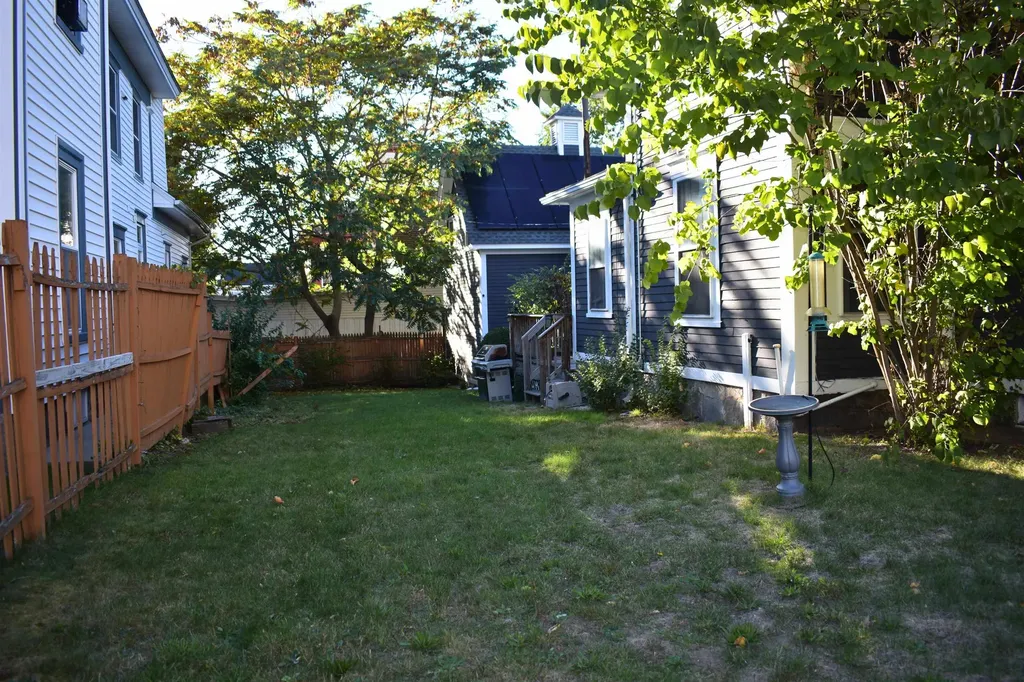 118 Walnut Street Manchester NH 03104