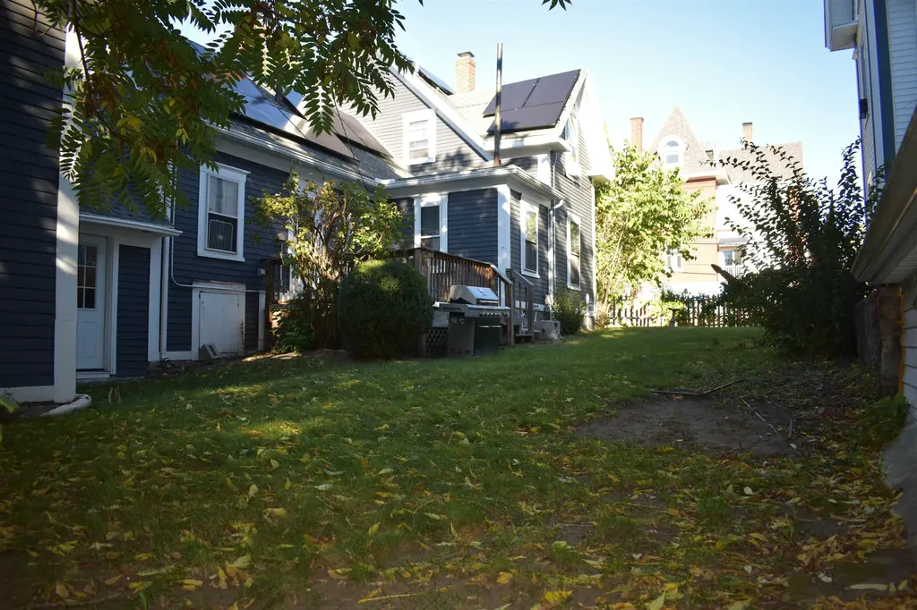 118 Walnut Street Manchester NH 03104