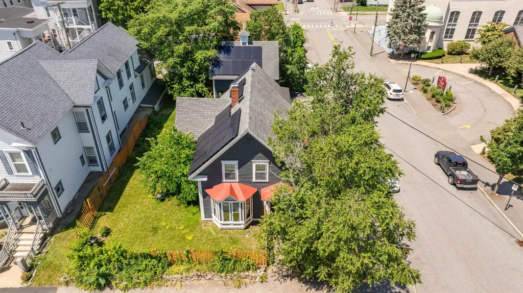 118 Walnut Street Manchester NH 03104