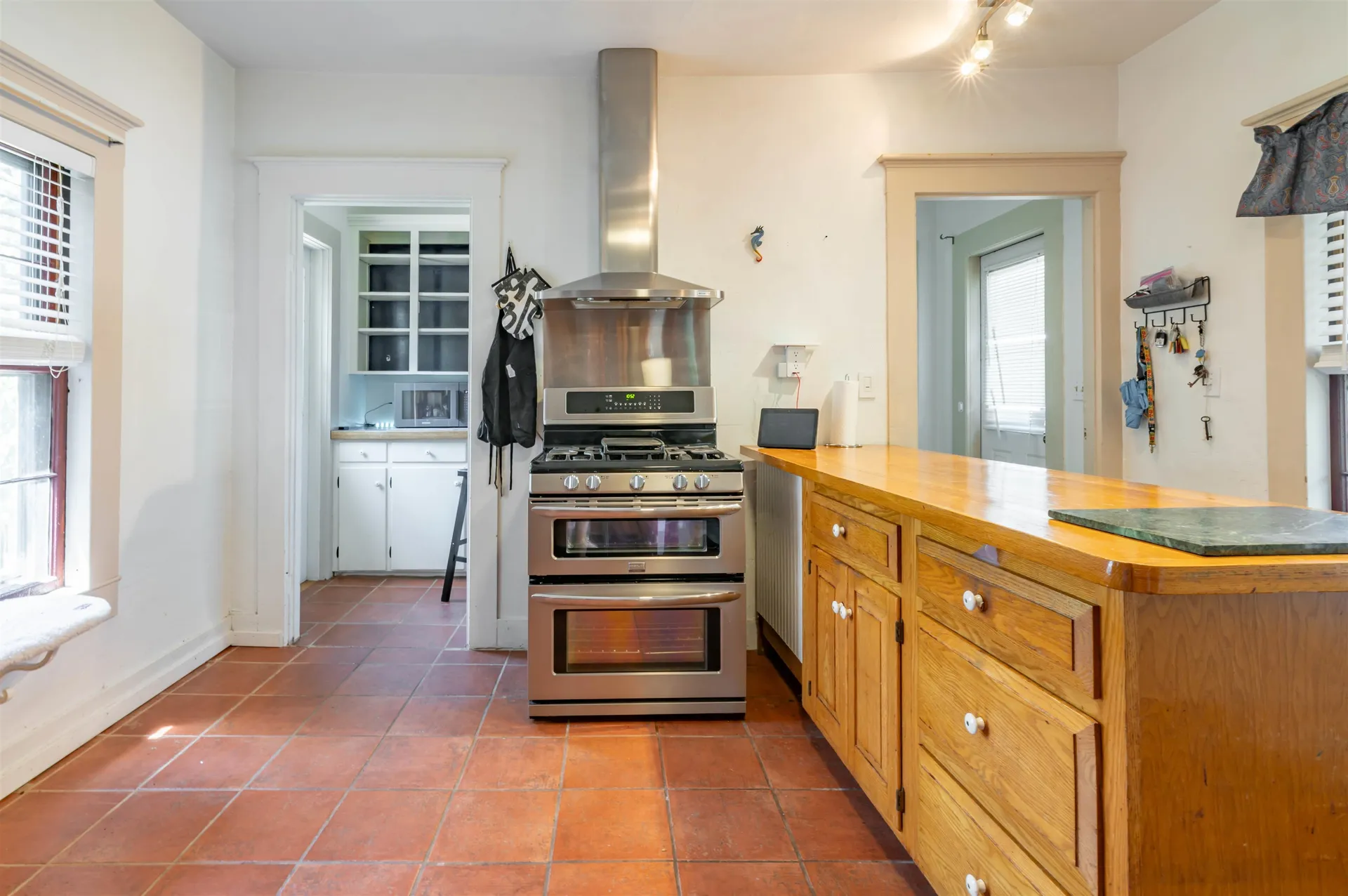 118 Walnut Street Manchester NH 03104