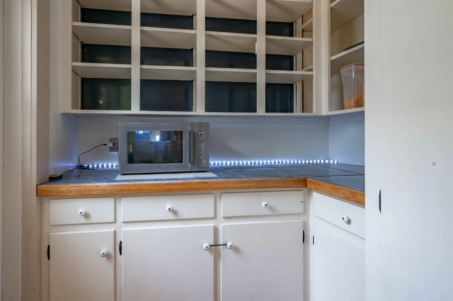 118 Walnut Street Manchester NH 03104