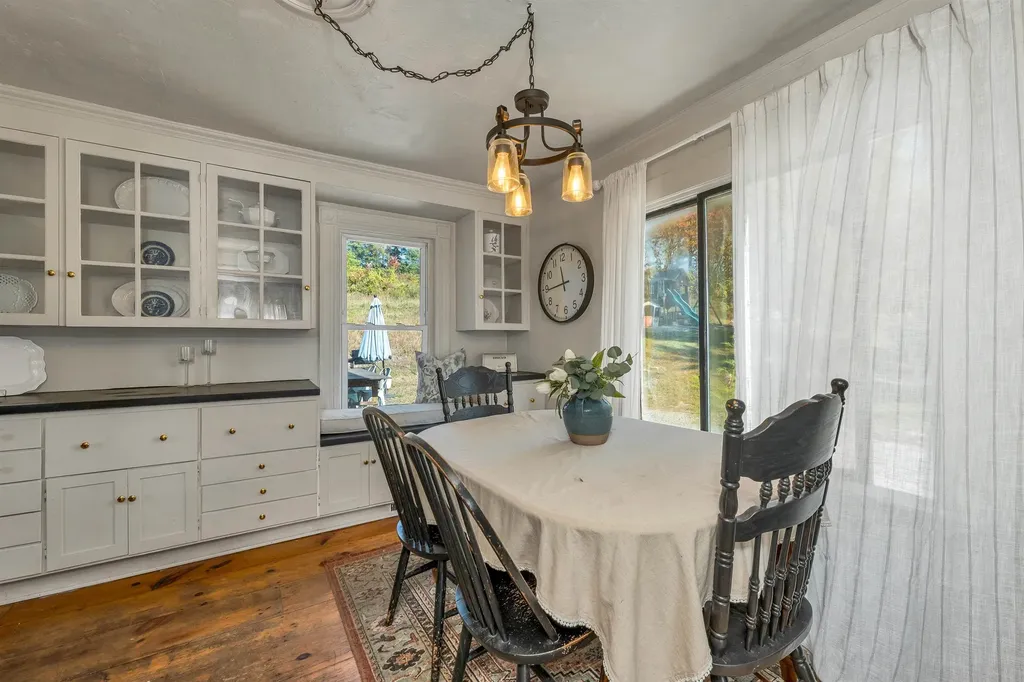 46 Depot Street Belmont NH 03220