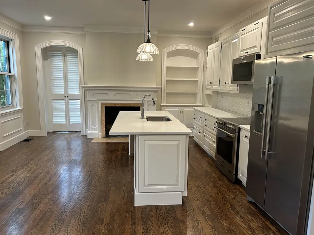 81 Front Street Exeter NH 03833