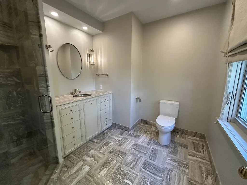 81 Front Street Exeter NH 03833