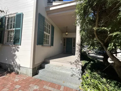 81 Front Street Exeter NH 03833