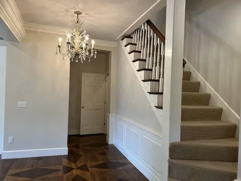 81 Front Street Exeter NH 03833