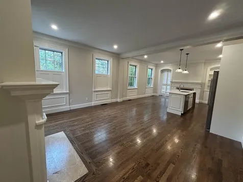 81 Front Street Exeter NH 03833