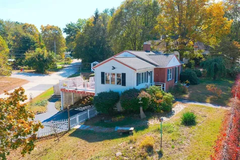 112 Union Street Milford NH 03055
