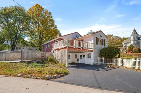 112 Union Street Milford NH 03055