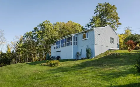 84 Old Keene Road Walpole NH 03608