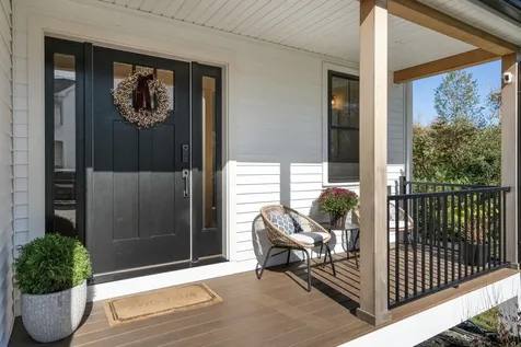 12 Founders Square Greenland NH 03840