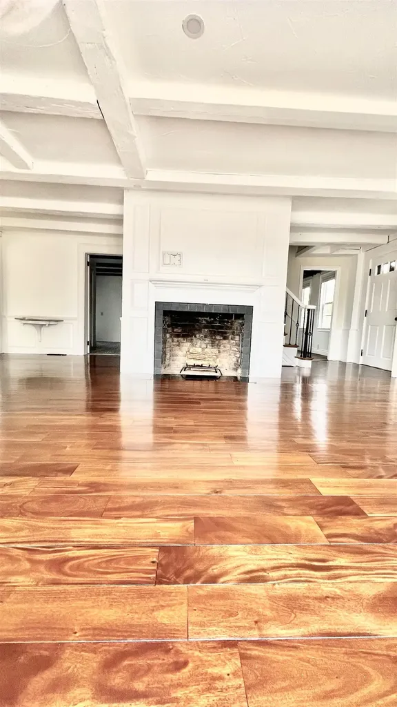 210 Daniel Plummer Road Goffstown NH 03045