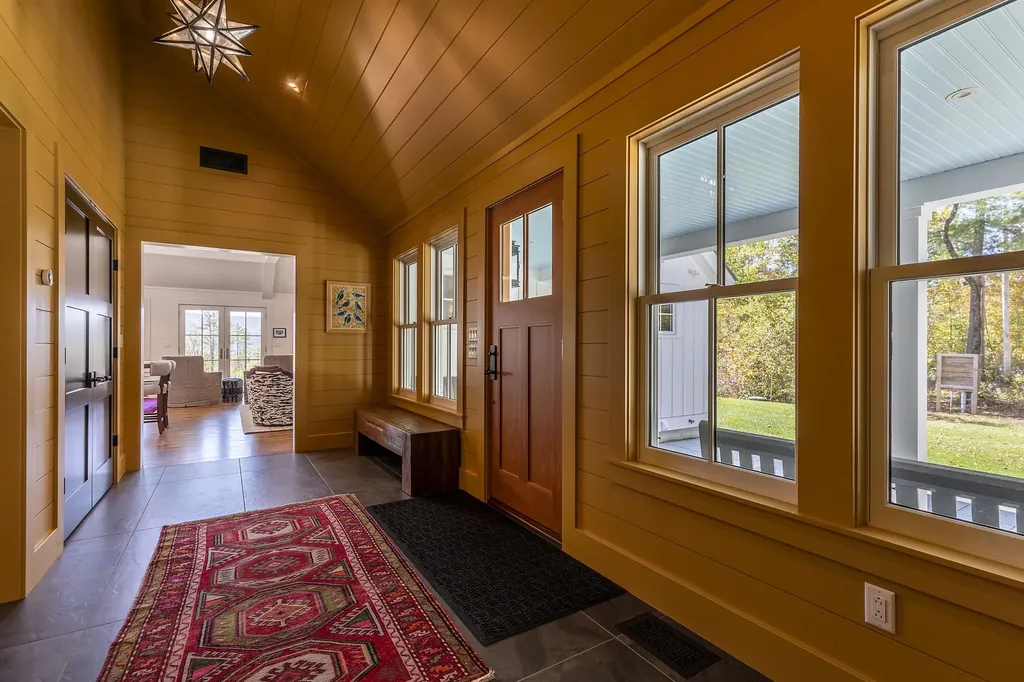 466 Three Maple Drive Manchester VT 05255