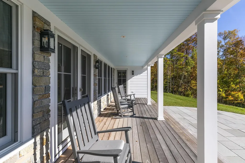 466 Three Maple Drive Manchester VT 05255