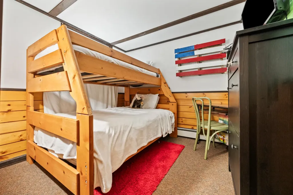 6 Park Road Bartlett NH 03845