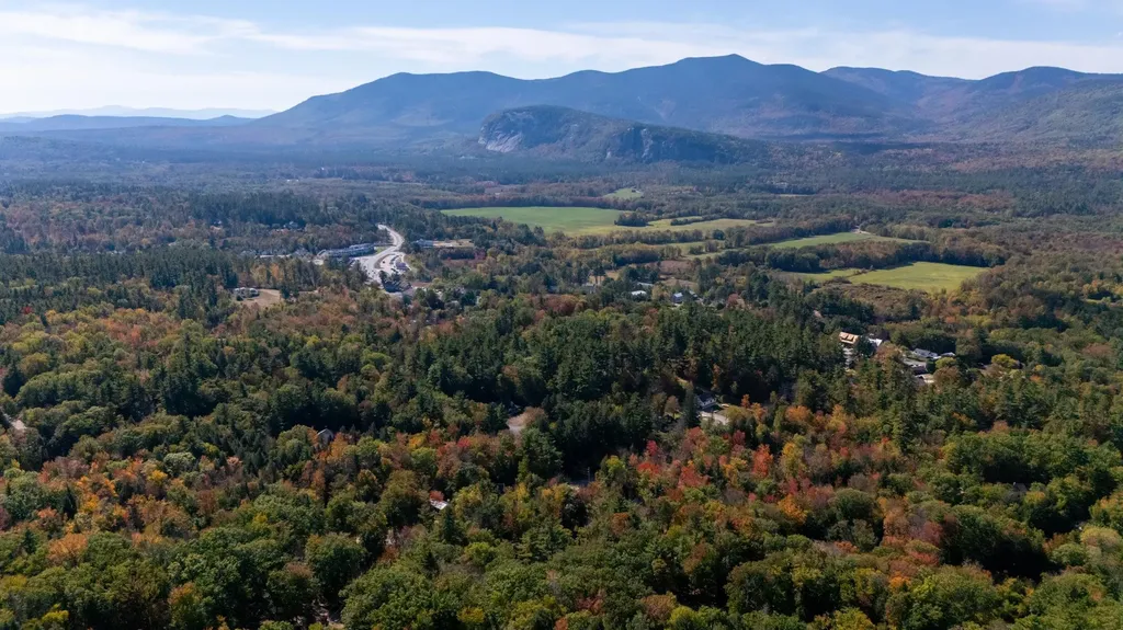 6 Park Road Bartlett NH 03845