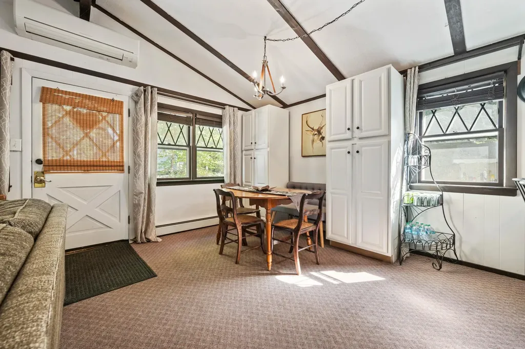 6 Park Road Bartlett NH 03845