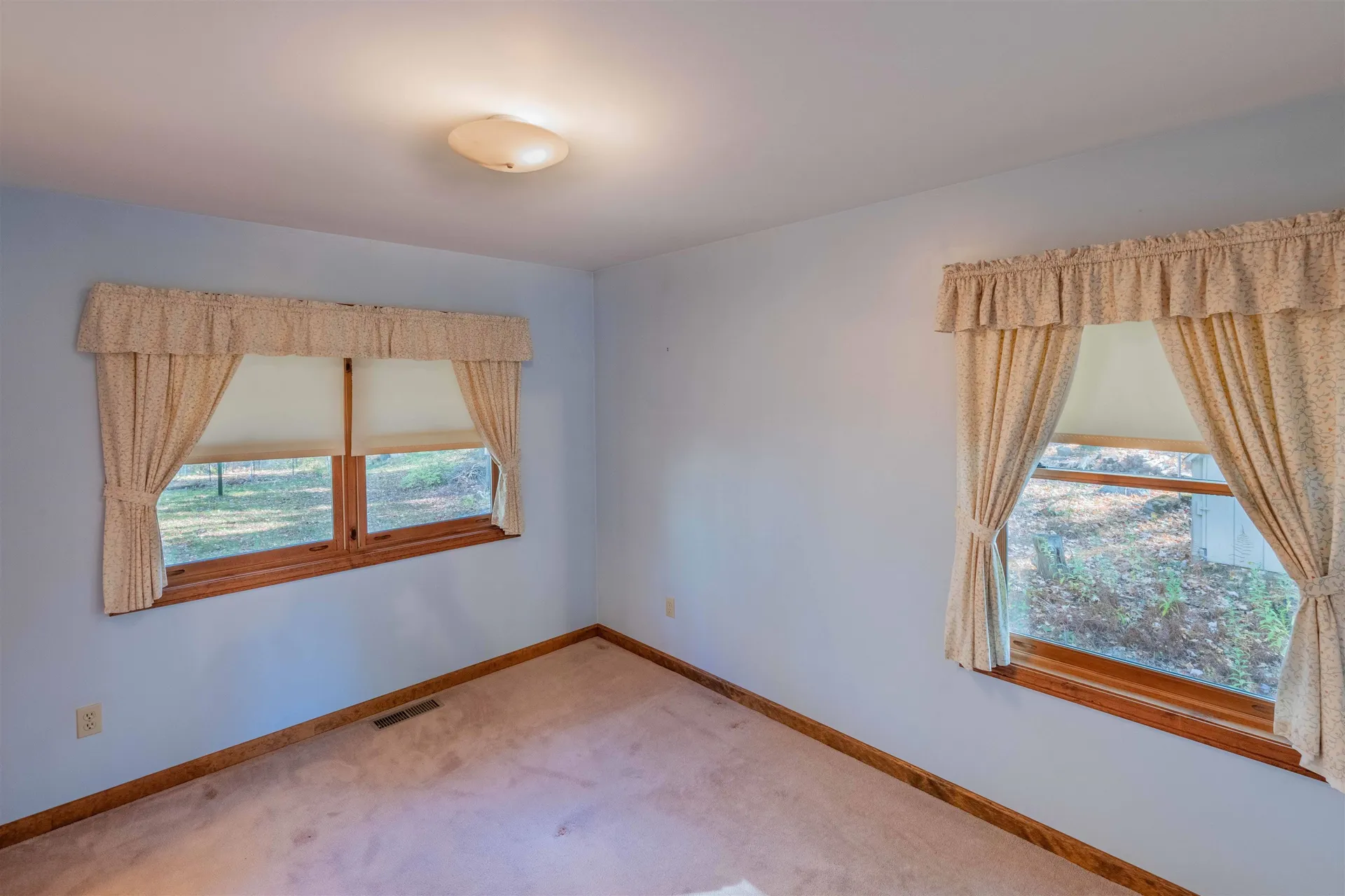 100 Oliverian Heights Road Haverhill NH 03780