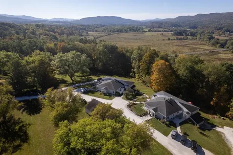 131 Pittsford Commons Pittsford VT 05763