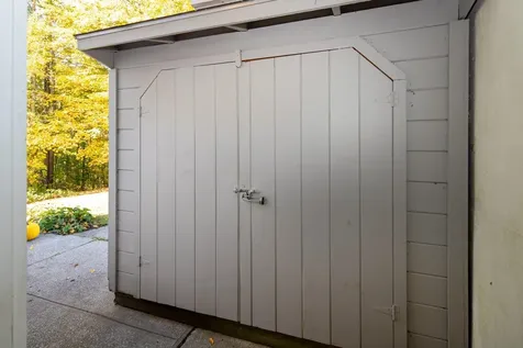 131 Pittsford Commons Pittsford VT 05763