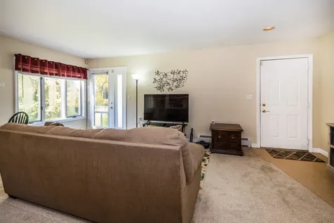 131 Pittsford Commons Pittsford VT 05763