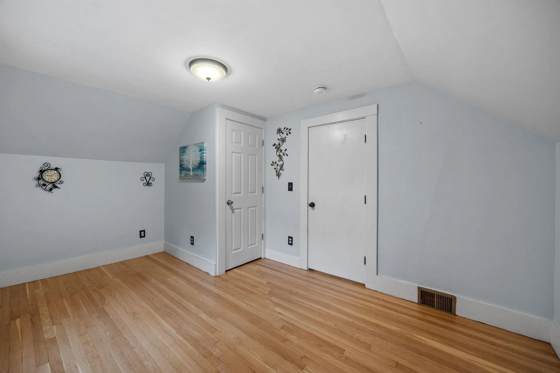33 Granite Street Nashua NH 03064