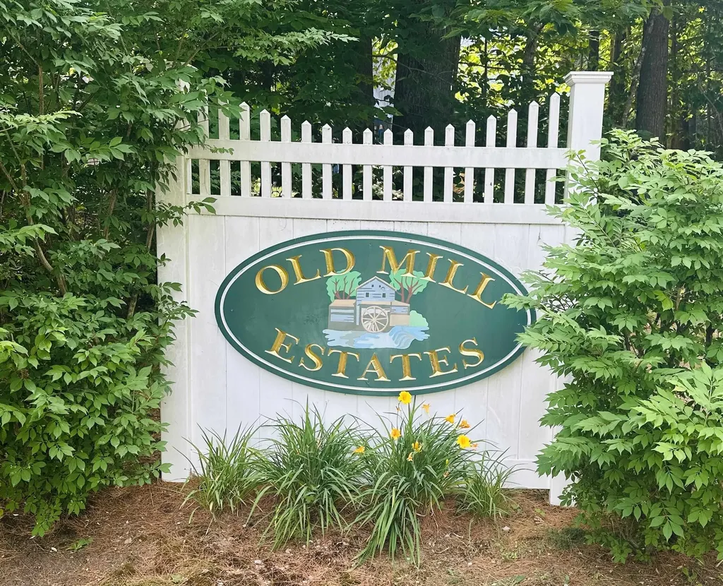 48 D Sands Circle Conway NH 03813