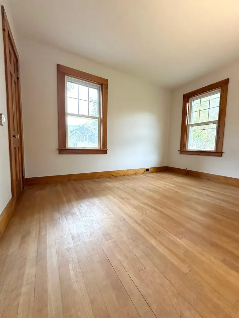 6 Osgood Avenue Claremont NH 03743