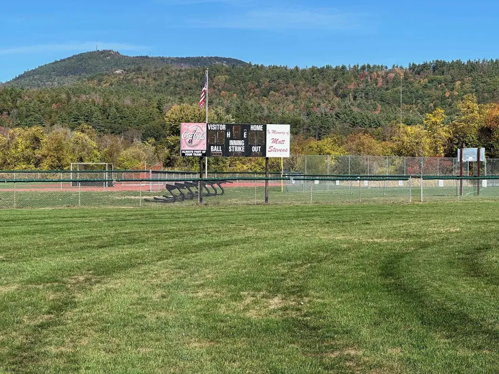 6 Osgood Avenue Claremont NH 03743