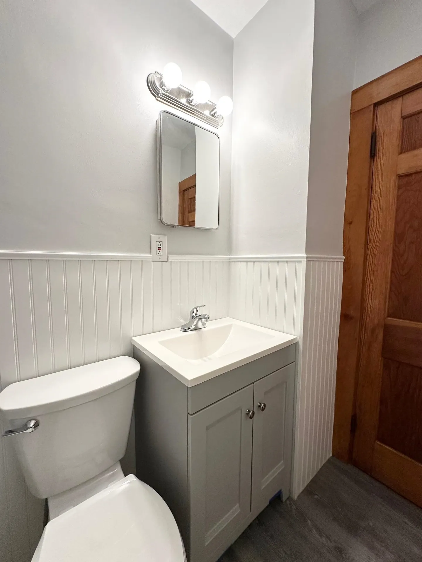 6 Osgood Avenue Claremont NH 03743