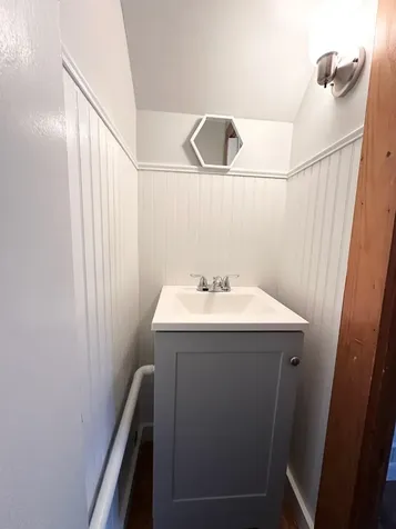 6 Osgood Avenue Claremont NH 03743