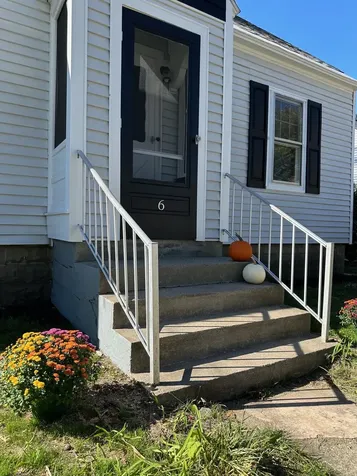 6 Osgood Avenue Claremont NH 03743