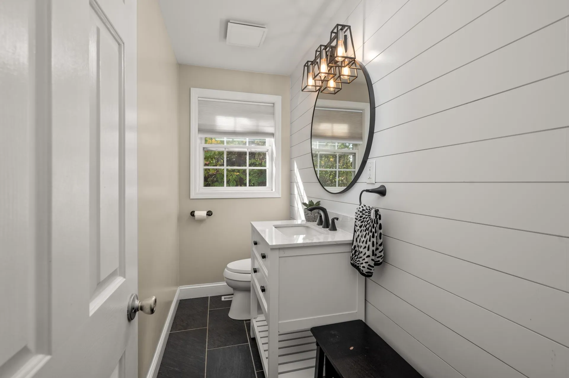 16 Autumn Woods Road Salem NH 03079