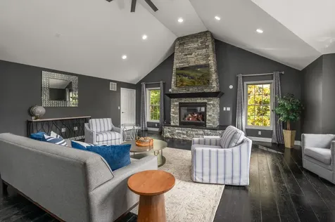 16 Autumn Woods Road Salem NH 03079