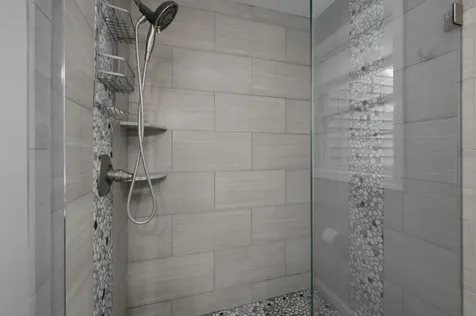 16 Autumn Woods Road Salem NH 03079