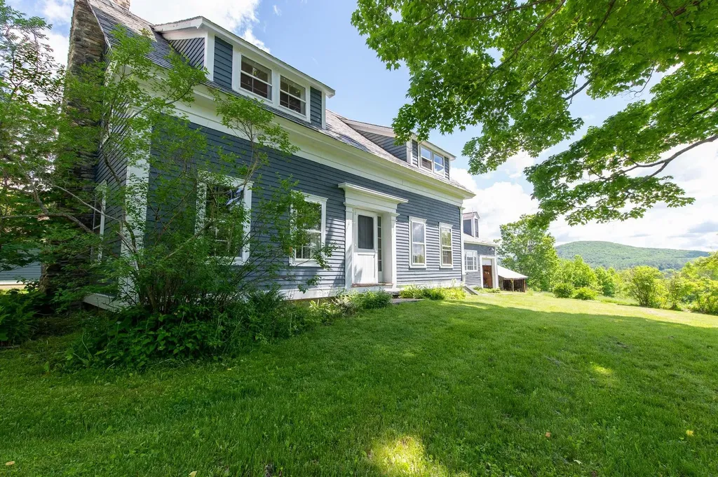 00 Hells Peak Road Londonderry VT 05148