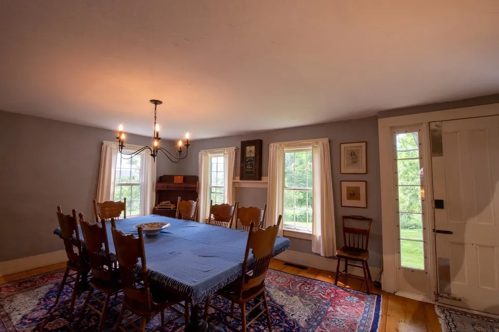 00 Hells Peak Road Londonderry VT 05148