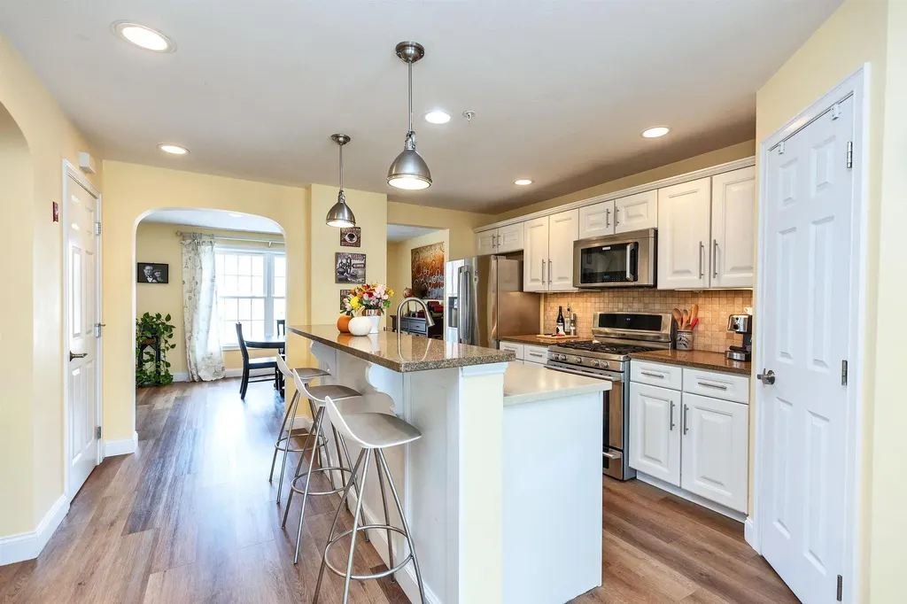 307 Southfield Lane Peterborough NH 03458