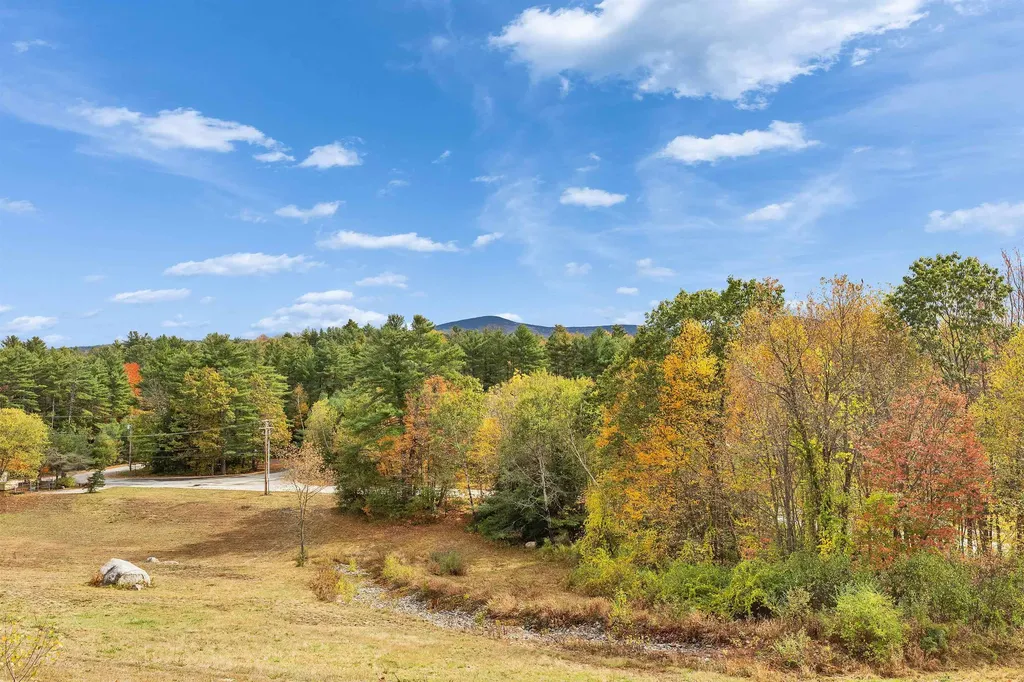 307 Southfield Lane Peterborough NH 03458