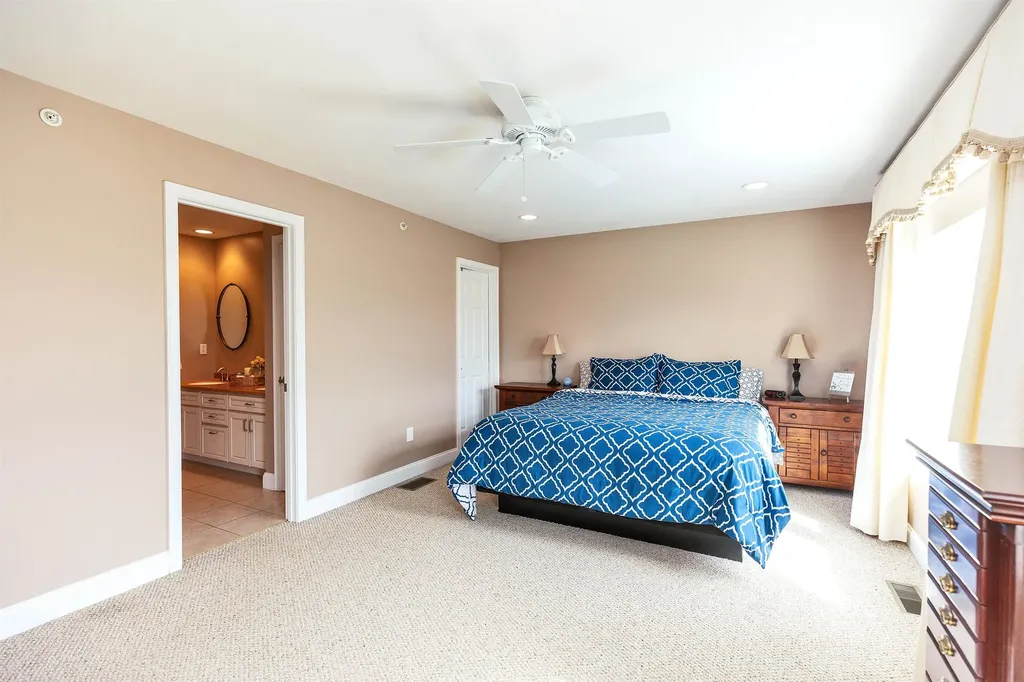 307 Southfield Lane Peterborough NH 03458