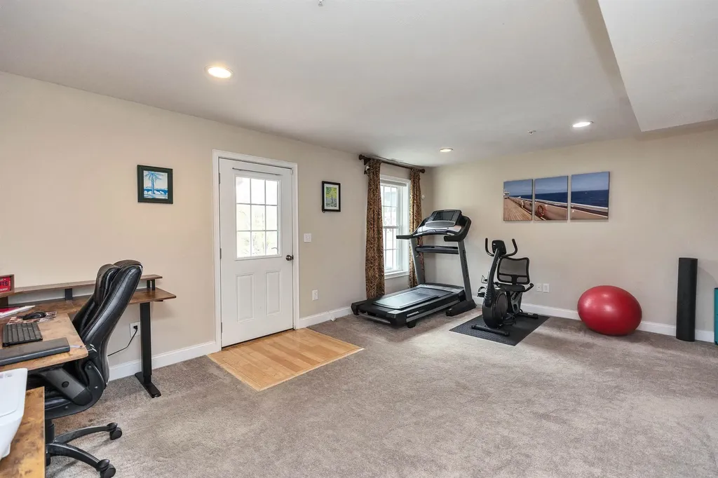 307 Southfield Lane Peterborough NH 03458