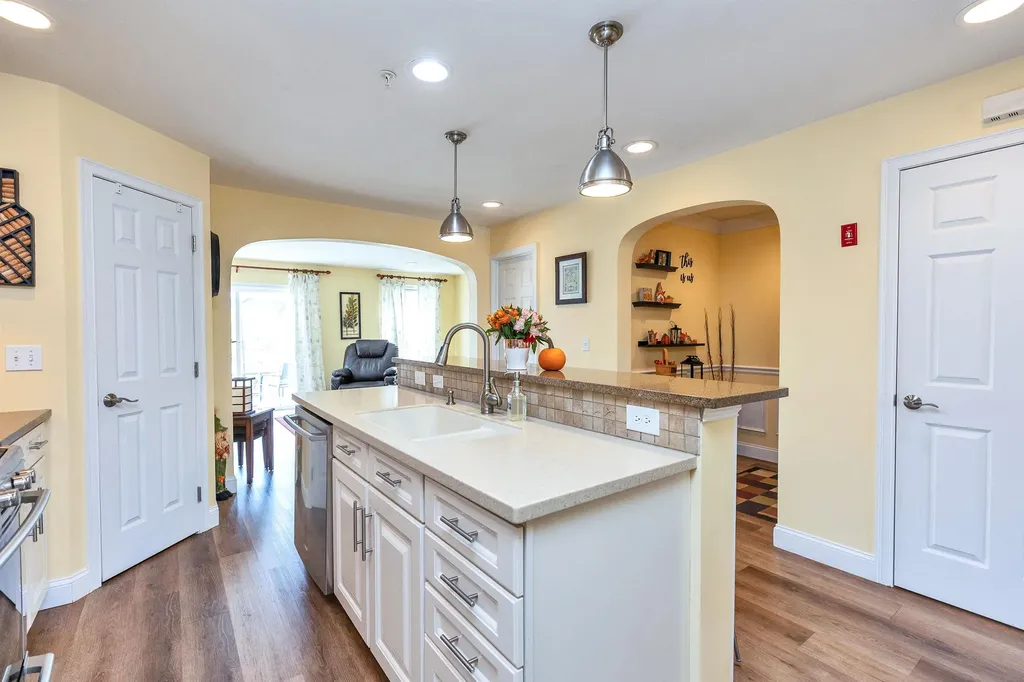 307 Southfield Lane Peterborough NH 03458