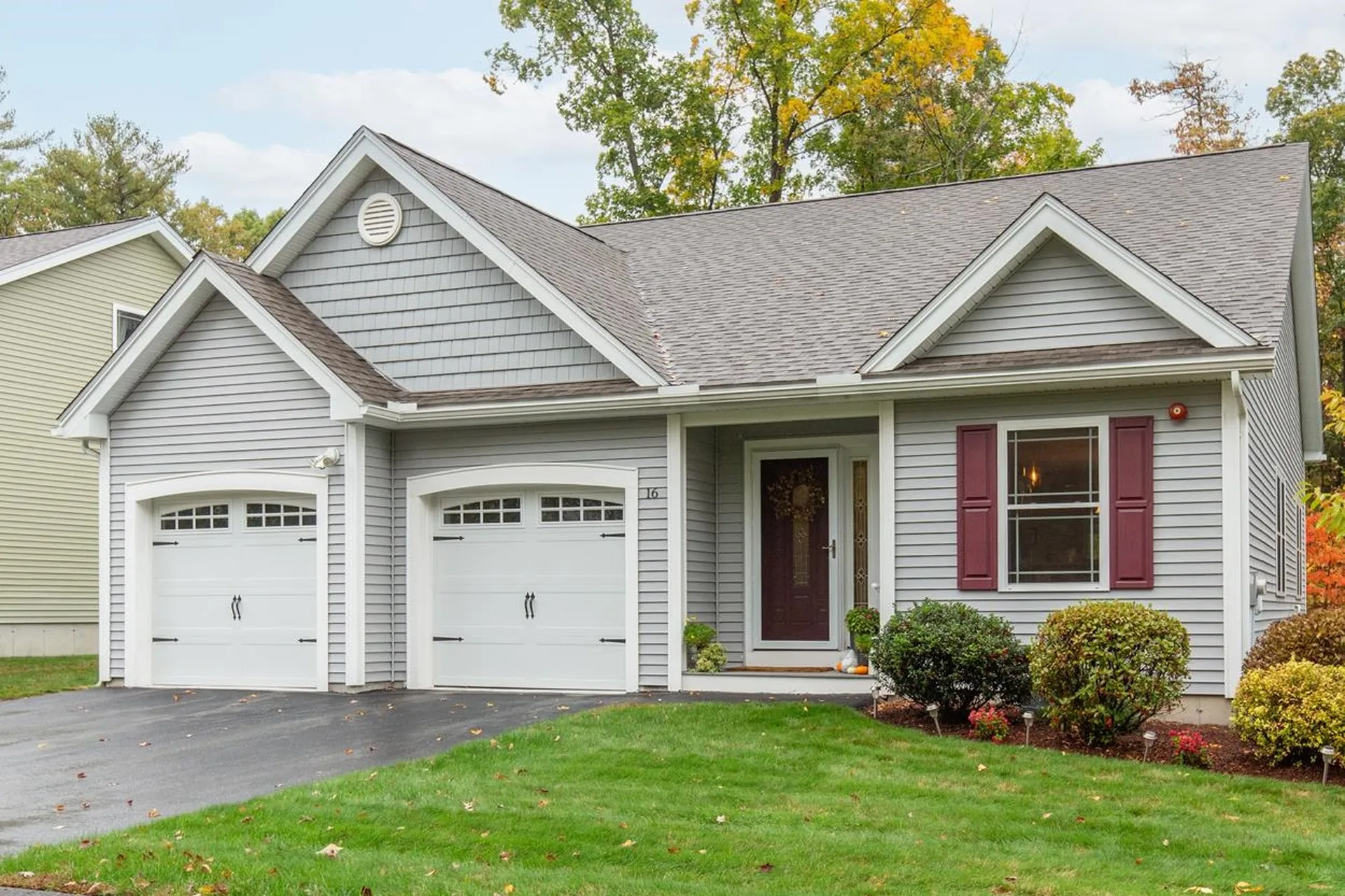 16 Dragonfly Drive Pelham NH 03076