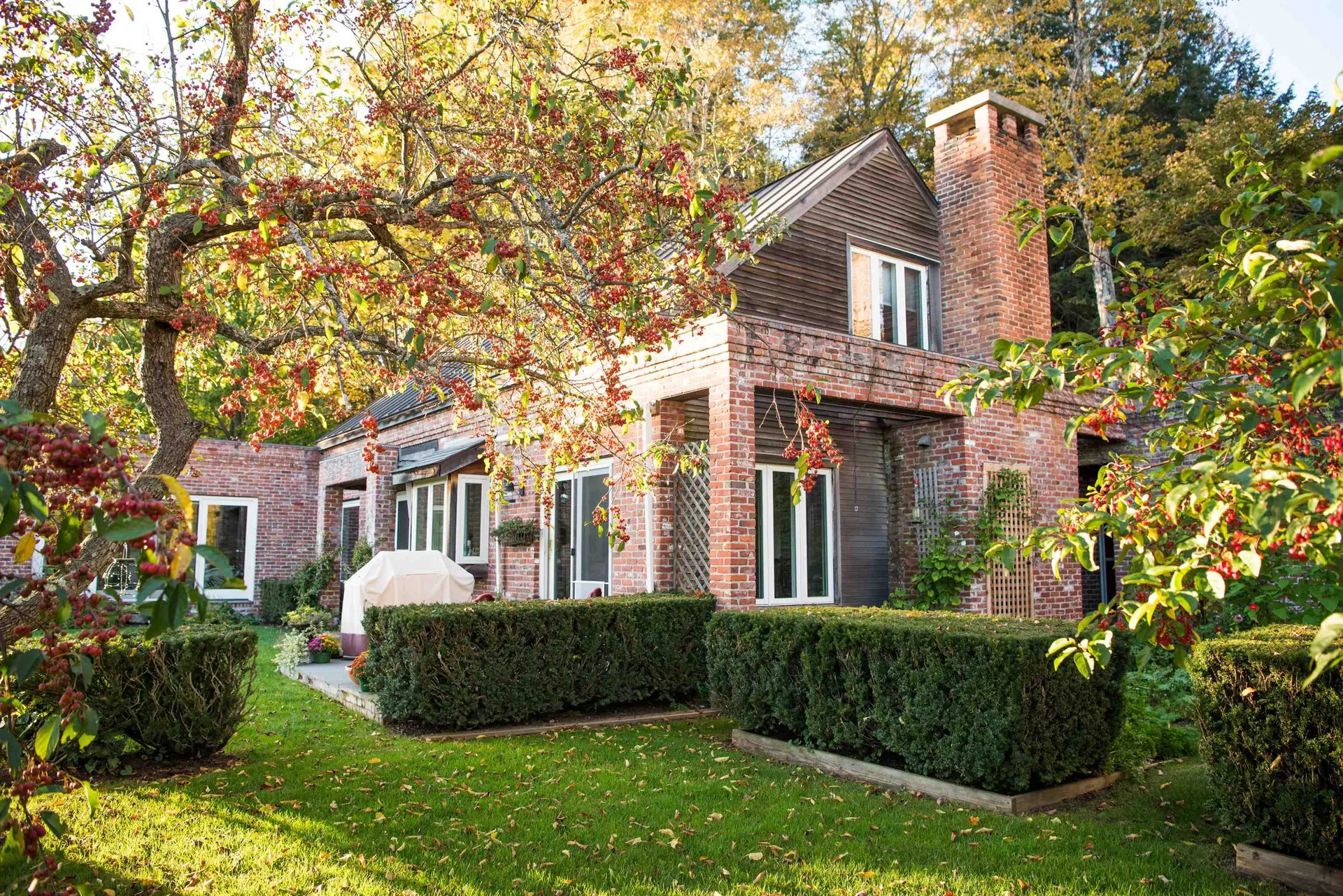 487 Vermont Route 100 Londonderry VT 05148