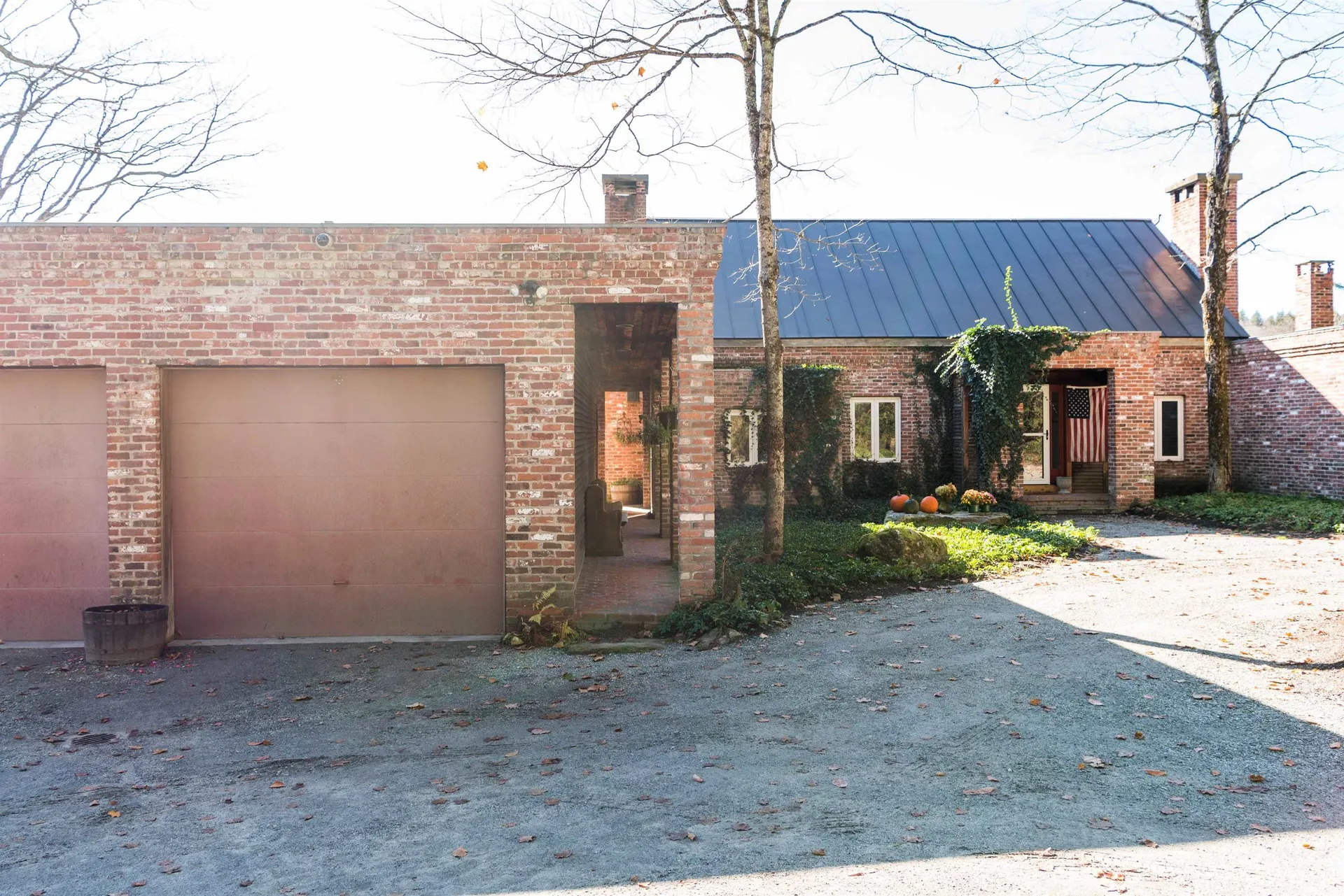 487 Vermont Route 100 Londonderry VT 05148